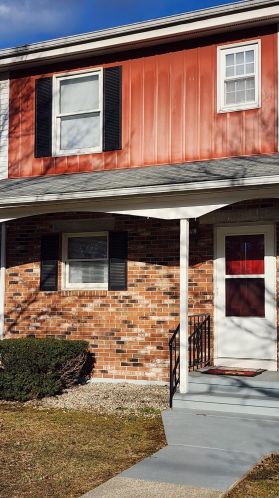 48 Athol St, Killingly CT 06239-1902 exterior