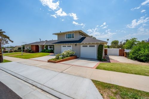 619 Drake Ave, Fullerton CA 92832-1140 exterior