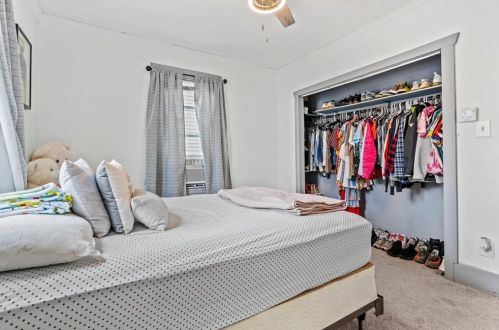 147 Unit St, Providence RI  02909-3929 exterior