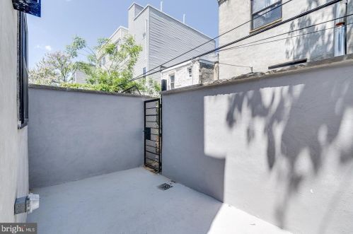 617 Dudley St, Philadelphia PA 19148-2404 exterior