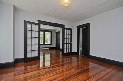 229 College St, Springfield MA 01109-4404 exterior