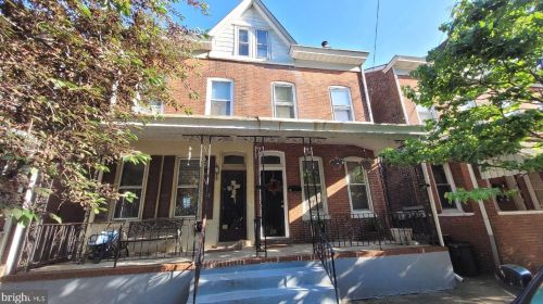 29 Kent St, Trenton, NJ 08611-1219