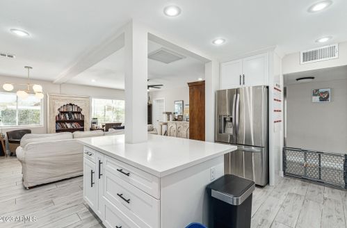 1341 Campbell Ave, Phoenix AZ  85013-2603 exterior