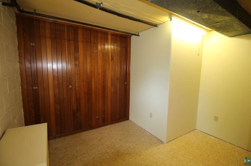 3610 Superior St, Duluth MN 55804-2047 exterior