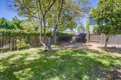 6979 Bobhird Dr, San Diego CA  92119-2021 exterior