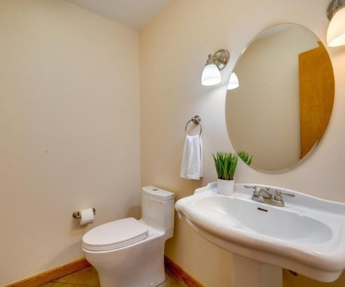 1510 Edgewood Ave, Austin TX 78722-1935 exterior