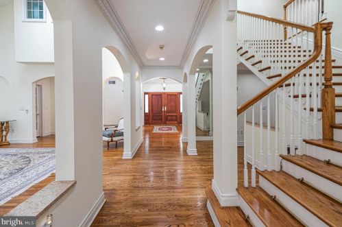 76 Pettit Pl, Princeton NJ 08540-7645 exterior