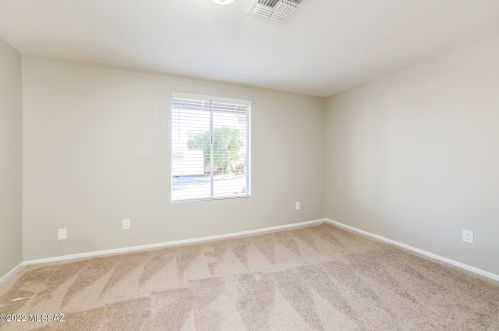 2560 Vereda De Gente, Tucson AZ  85746-8022 exterior