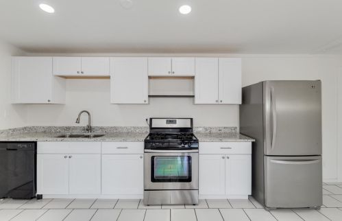 6126 32nd Ave, Phoenix AZ  85017-1510 exterior