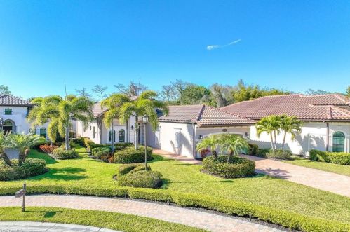 6517 Roma Way, Naples FL 34113-1721 exterior