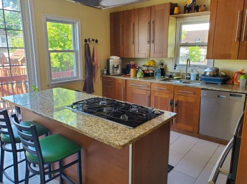 625 17 Ave, Broadview IL 60153-1702 exterior