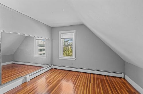 544 Hope St, Providence RI 02906-2660 exterior