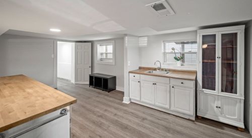 2201 72 Ct, Chicago IL 60707-4203 exterior