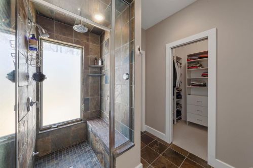 2332 Divot Dr, Saint Louis MO 63131-3240 exterior