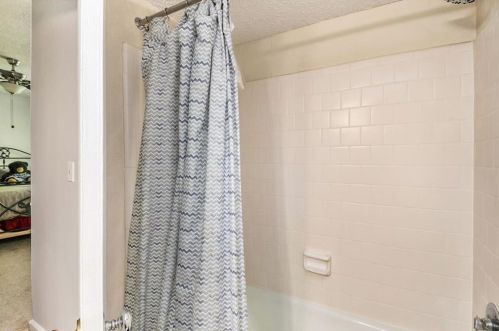 157 Lablanc Way, Atlanta GA 30327-1082 exterior