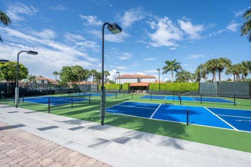 6638 Newport Lk Cir, Boca Raton FL 33496-3001 exterior