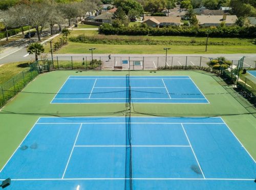 9724 Cypress Pond Ave, Tampa FL 33647-1841 exterior