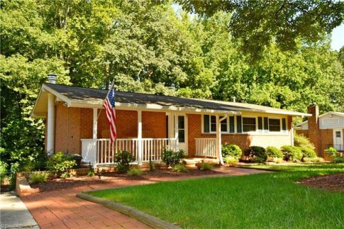 2710 Asbury Ter, Greensboro, NC 27408-3610