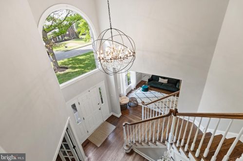 84 Old Mill Dr, Media PA 19063-6315 exterior