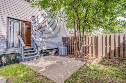 1708 Pineberry Ct, Saint Louis MO 63146-4254 exterior