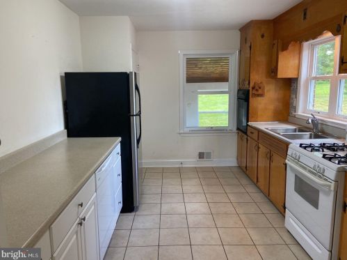 5102 Avoca Ave, Ellicott MD  21043-6615 exterior