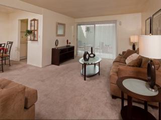 201 Kolb Rd, Tucson AZ  85710-3614 exterior