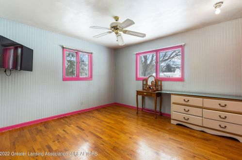 12696 Rambler Rd, Dewitt MI 48820-7906 exterior