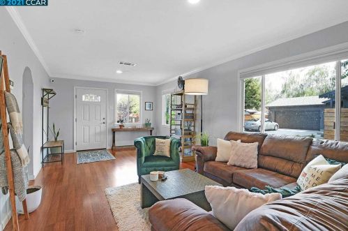 1430 Babel Ln, Concord CA  94518-1245 exterior