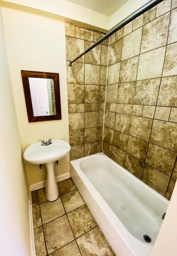 824 Leclaire Ave, Chicago IL 60638-3030 exterior