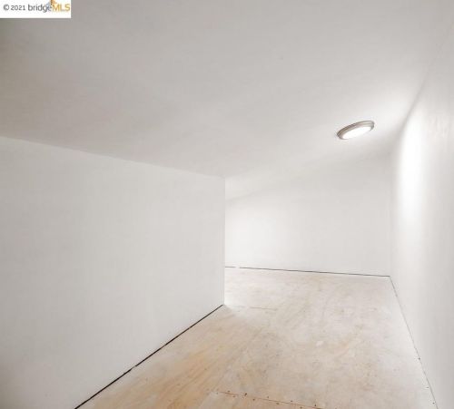 1429 10th St, Berkeley CA 94710-2328 exterior