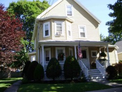 260 Adams Ave, Newton, MA 02465-1504