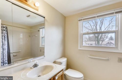 2804 Blazer Ct, Silver Spring MD 20906-2319 exterior