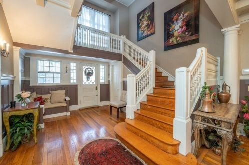 73 Washington Rd, Springfield, MA 01108-2540