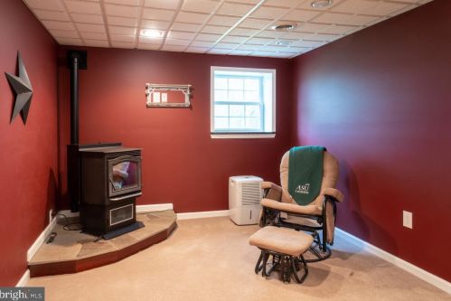 2345 Lowery Rd, Huntingtown MD 20639-9118 exterior