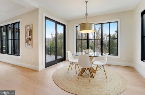 4700 25th St, Arlington VA  22207-3519 exterior