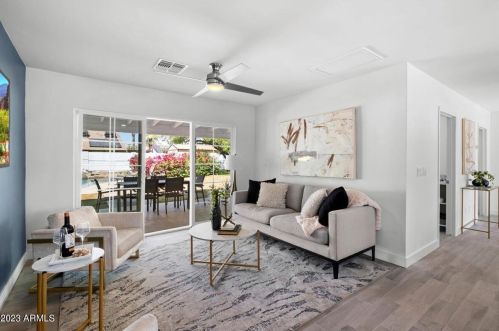 6834 13th St, Phoenix AZ  85014-1124 exterior