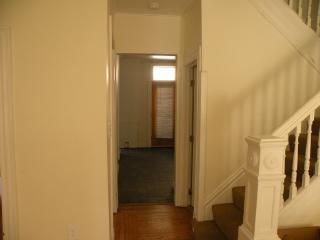 711 Copeland St, Pittsburgh PA  15232-2223 exterior