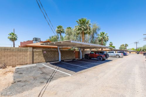 6041 23 Ave, Phoenix AZ 85015-4006 exterior