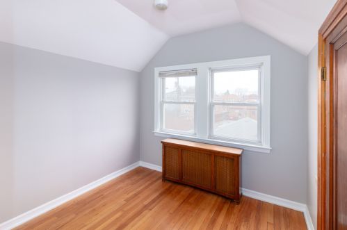 6024 Eddy St, Chicago IL 60641-3246 exterior