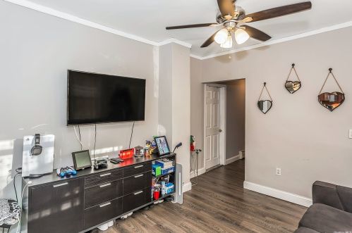 45 4 St, Huntington Station NY 11746-1441 exterior