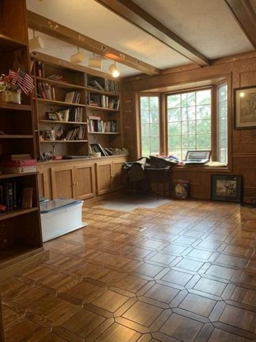 195 Vernon Dr, Pittsburgh PA 15228-1114 exterior