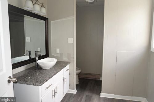 655 Baer Ave, Hanover PA  17331-2706 exterior