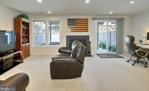 5324 Buxton Ct, Alexandria VA 22315-4761 exterior