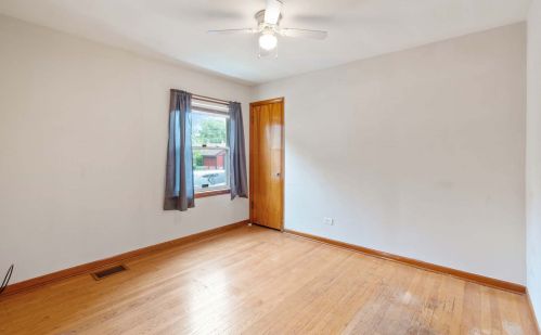 12905 Wallace St, Chicago IL 60628-7451 exterior