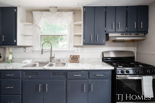 3200 Mona St, Meskegon MI 49444-2746 exterior