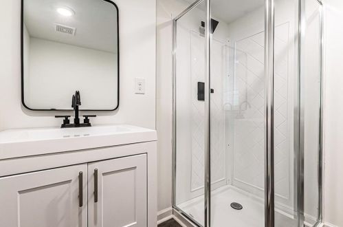 2074 Montrose Dr, Atlanta GA  30344-2355 exterior