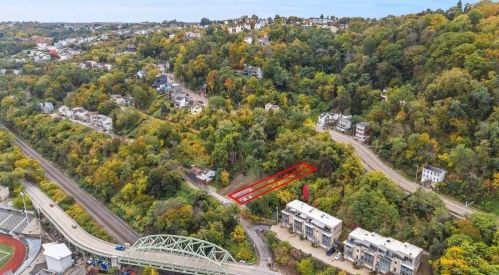 622 Windom St, Pittsburgh PA 15203-1335 exterior