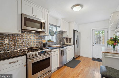 819 9th St, Washington DC  20002-3731 exterior