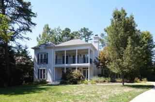 19509 River Falls Dr, Davidson, NC 28036-7857