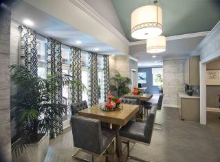 550 Rock Springs Ct, Atlanta GA  30306 exterior